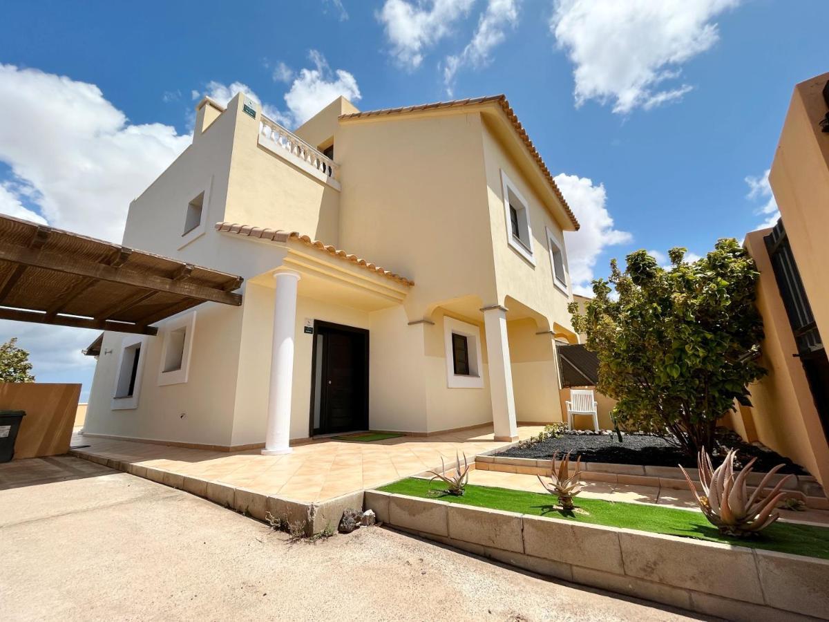 FTV HOLIDAYS HOMES - Villa Paraíso Corralejo Exterior foto